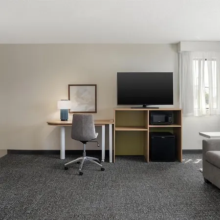Spark By Hilton Carlisle South-3