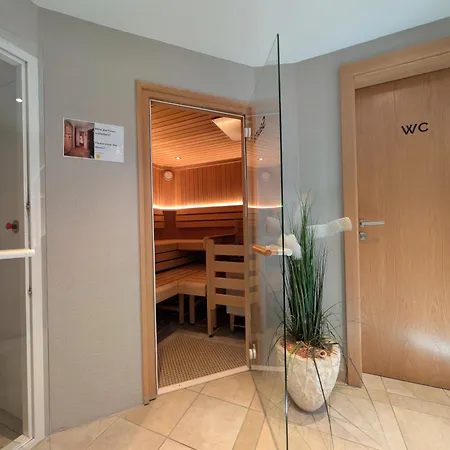 Hotel Garni Schoenblick-2
