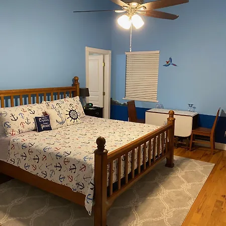 Anchor Inn Nsb Bed And Breakfast-3