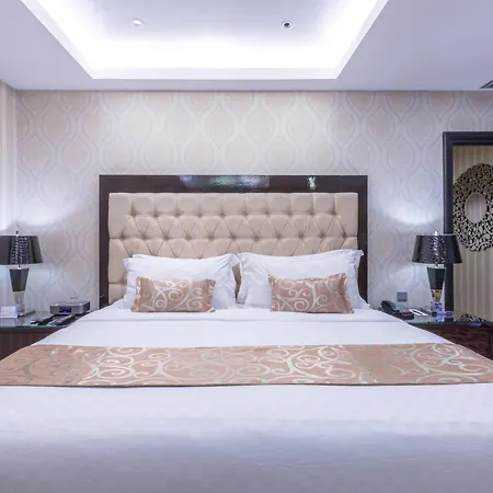 Wyndham Surabaya-3