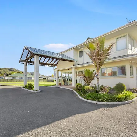 Birchwood Spa Motel-2