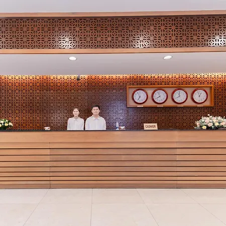 Nhi Phi Hotel-2