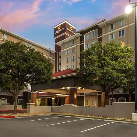 La Quinta By Wyndham San Antonio Airport-2