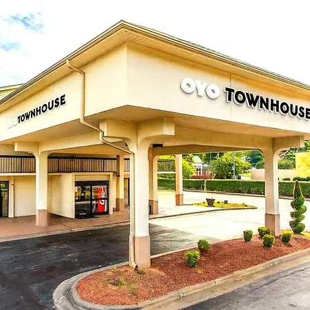 Townhouse Winston Salem - University-2