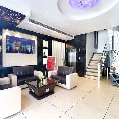 Fabhotel Aman Residency-2