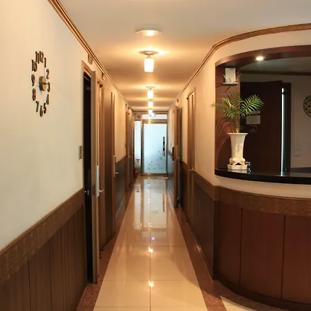 Coups Hotel-2
