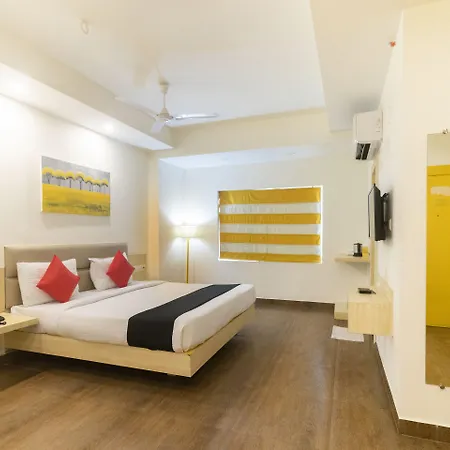 Capital O 16340 Yellow Hotels-3