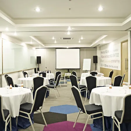 PALM PARK Hotel Surabaya-3