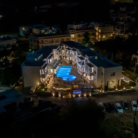 Cyano Hotel-3