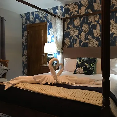 The Inn On The Moor Hotel-2