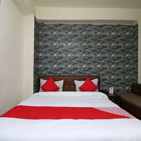 Oyo 8219 Hotel Manan-2