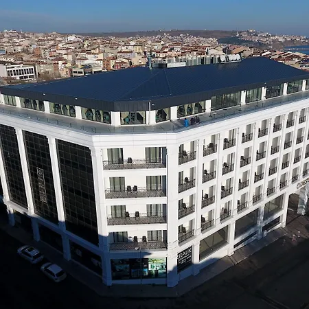 Des'Otel-3
