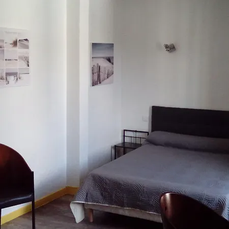 Hotel Les Beaux Arts- Limoges Hypercentre-2