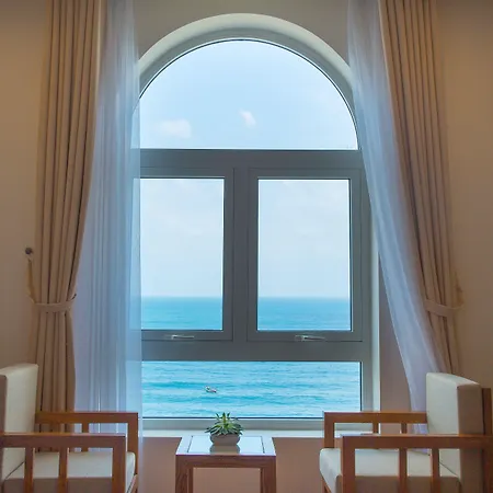 De Lamour Hotel Da Nang-3