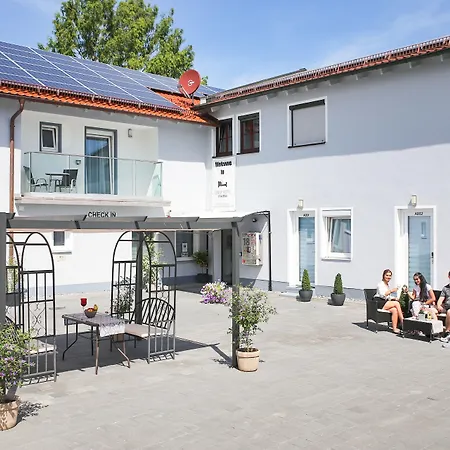 Sunny Hotel Straubing-2