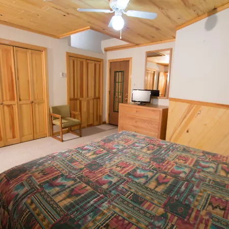 Sitzmark Sports Lodge-2