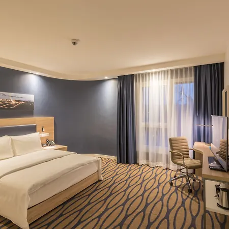 Hampton By Hilton Frankfurt Airport-2