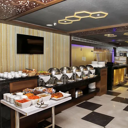 Hotel Ganges Grand - 600M From Kashi Vishwanath Temple-2