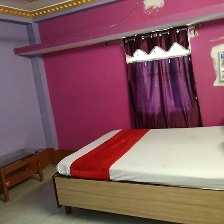 Staymaker Royal Residency-3