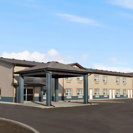Travelodge By Wyndham Pincher Creek-3
