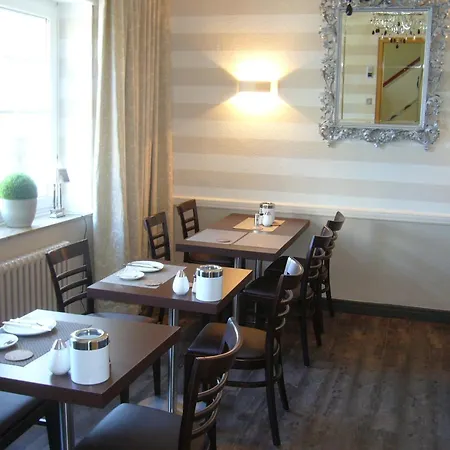 Hotel Theile Garni-3