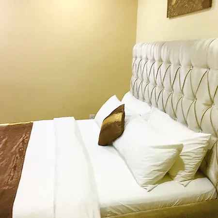 Alexia'S Place Hotel-2