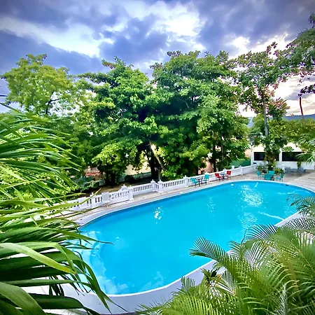Manoir Adriana Hotel-3