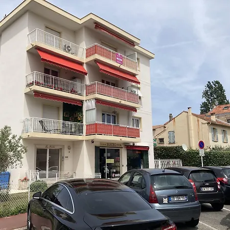 Cannes City B&B-3