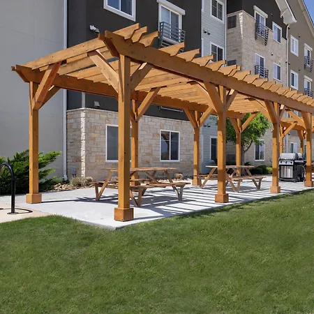 Soka Suites Dallas - Las Colinas-3