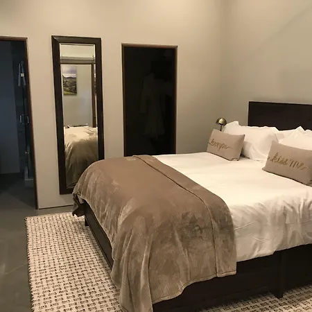 Bed And Barrel At Stonehouse Cellars-2