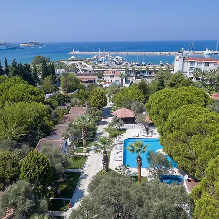 Risus Garden Marina Hotel-3