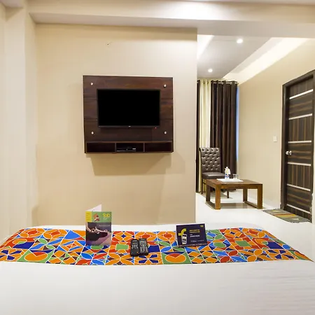 Via Travelers Lodge-3