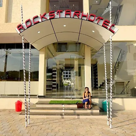 Rock Star Hotel-3