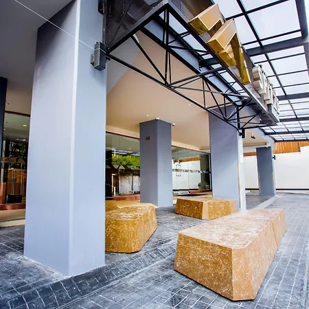 Spittze Hotel Pratunam-3