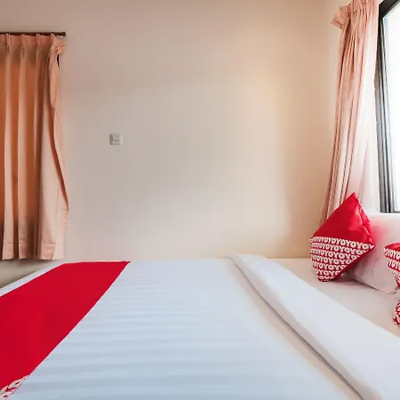 Capital O 141 Fatmawati Cozy Residence-2
