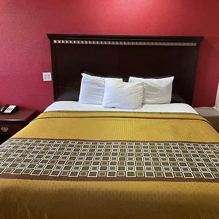 Deluxe Inn-2