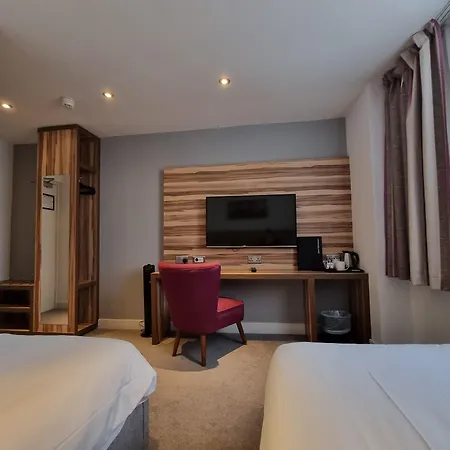 Escape Hotel-3