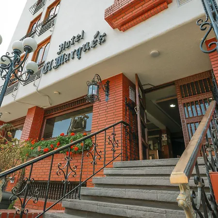 Ayenda El Marqués-2