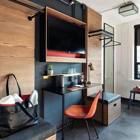 The Revolution Hotel-2