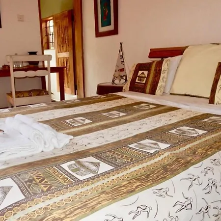 Gately Inn Entebbe-3
