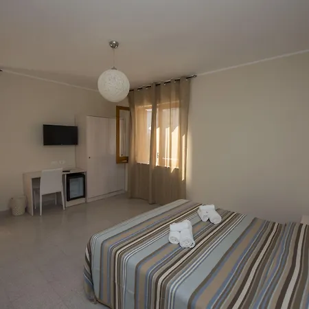 Donna Rosa Accommodation-3
