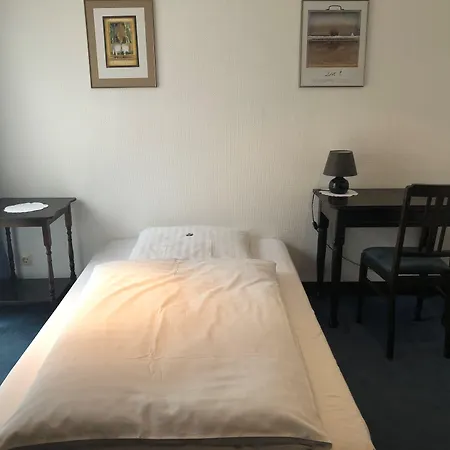 Hotel Am Kamp-2
