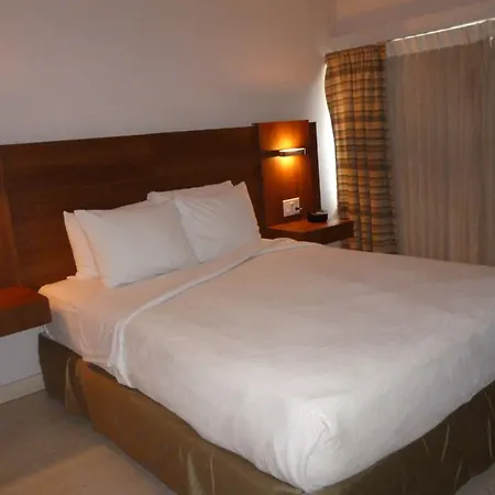 Hotel Tower House Suites-2