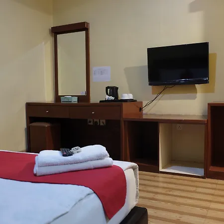 Reddoorz Plus Near Dc Mall Batam-2