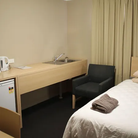 Mt Isa Irish Club Accommodation-3