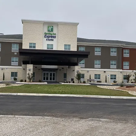 Holiday Inn Express & Suites Junction By Ihg-3