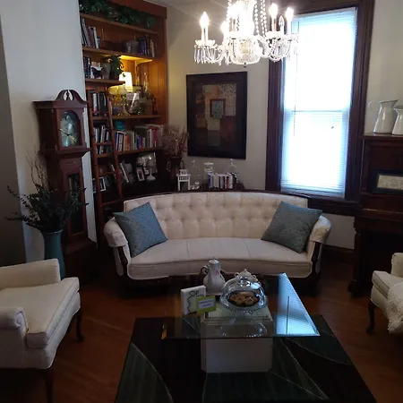 Carraway Guest House-3