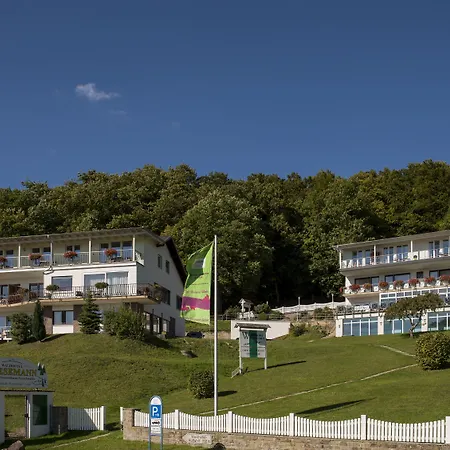 PlusNaturHotel direkt am Ederseeufer Waldhotel Wiesemann und Ferienapartments-3