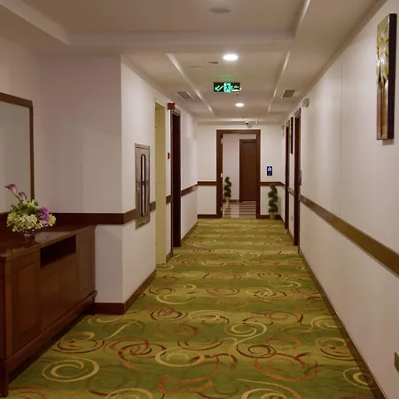 Zaha Al Munawara Hotel-3