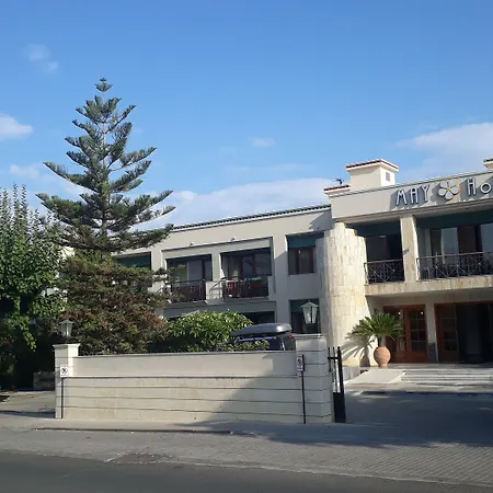 May Beach Hotel-3
